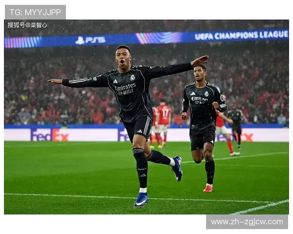 姆巴佩欧冠进球数达10球，领跑射手榜